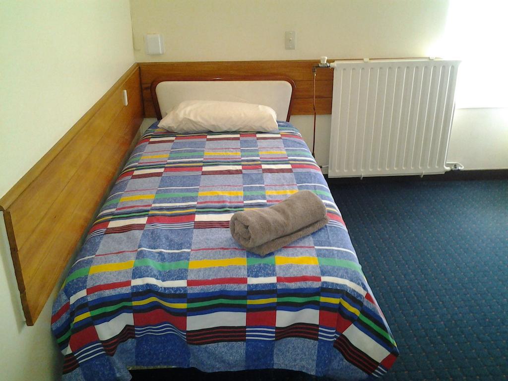 Hikurangi Stayplace Whanganui Room photo